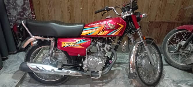 Honda 125 for sale 03057975474