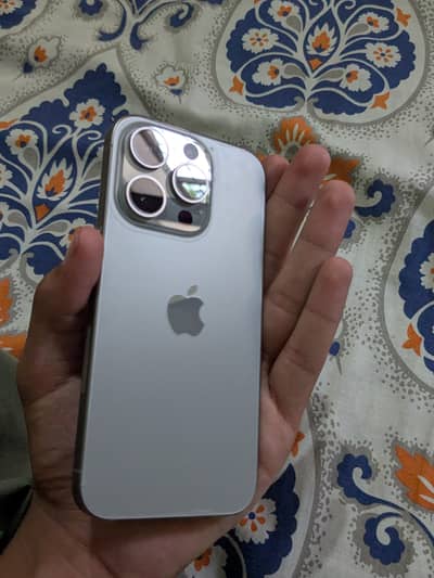 Apple iPhone 15 Pro
