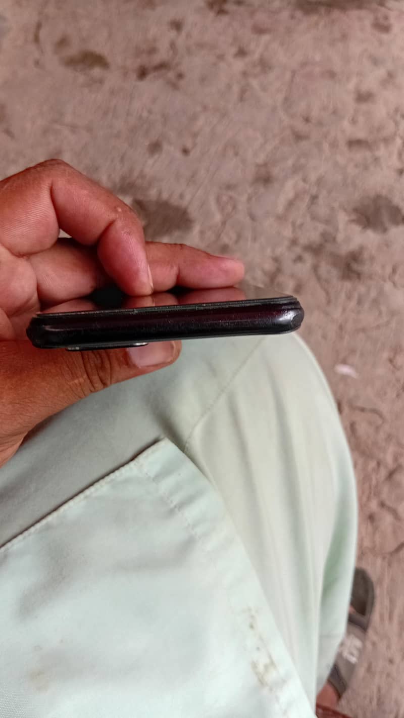 OPPO A95 4