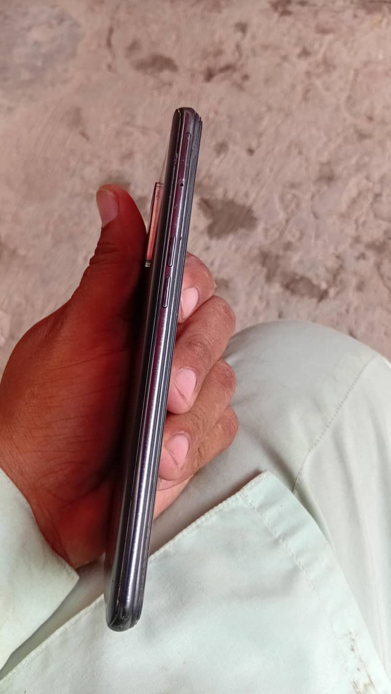OPPO A95 8