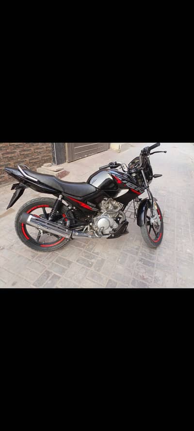 Yamaha YBR 125 2025