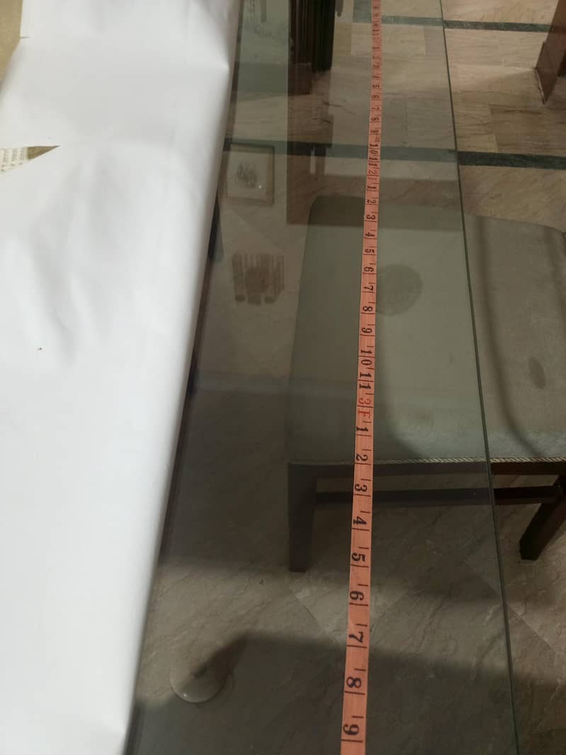 Dining table 4