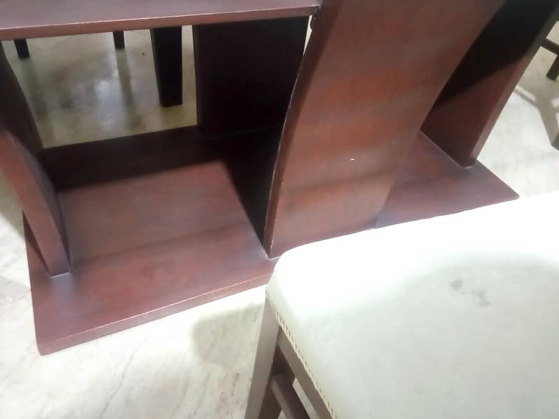 Dining table 8