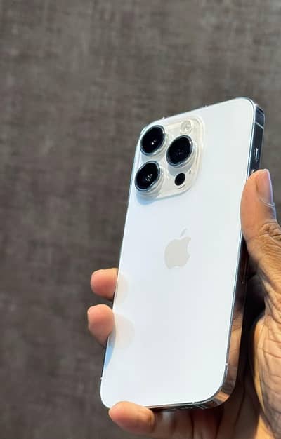 Apple iPhone 14 Pro