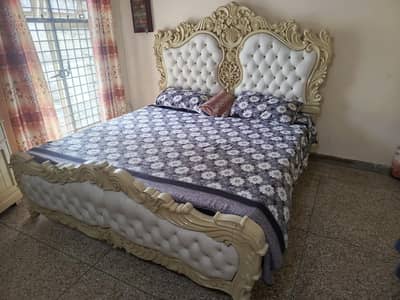 king Size Bed Complete set