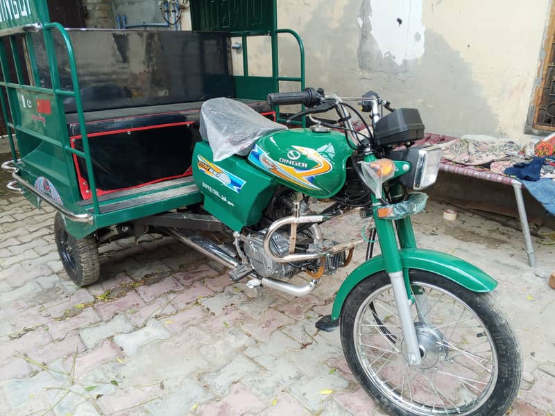 بالکل نیا چنگچی رکشہ 0
