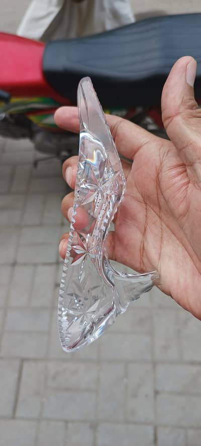 Imported Crystal and Glass Items { For Detail WhatsApp  03004546401}