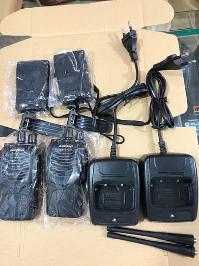 888s walkie talkie