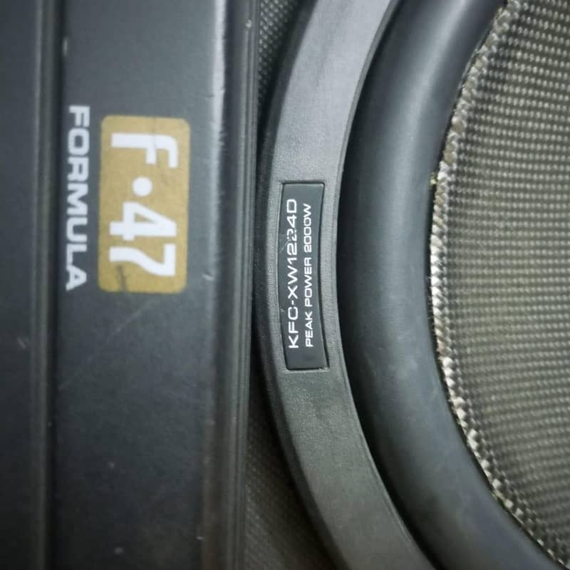 solid audio formula47  &kenwood basser 1