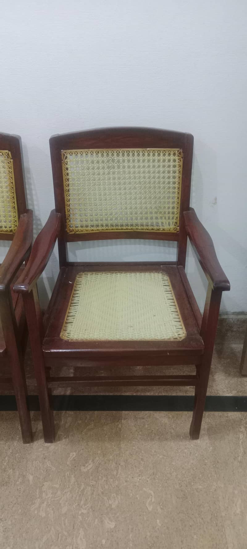 4 chairs 1