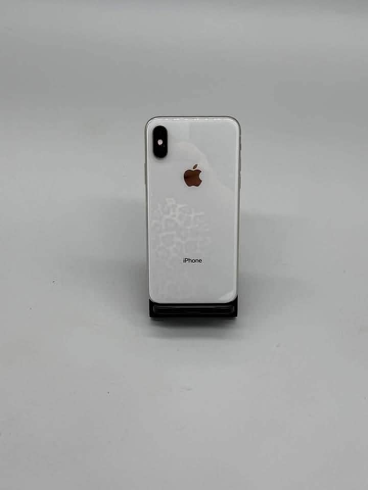 Apple iPhone X 3