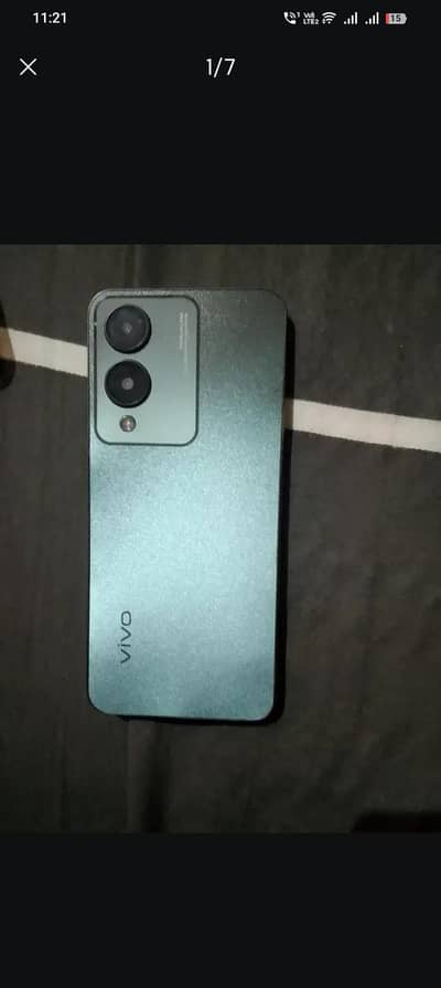 Vivo Y17s