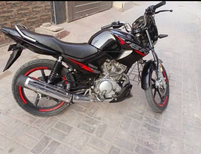Yamaha YBR 125 2025