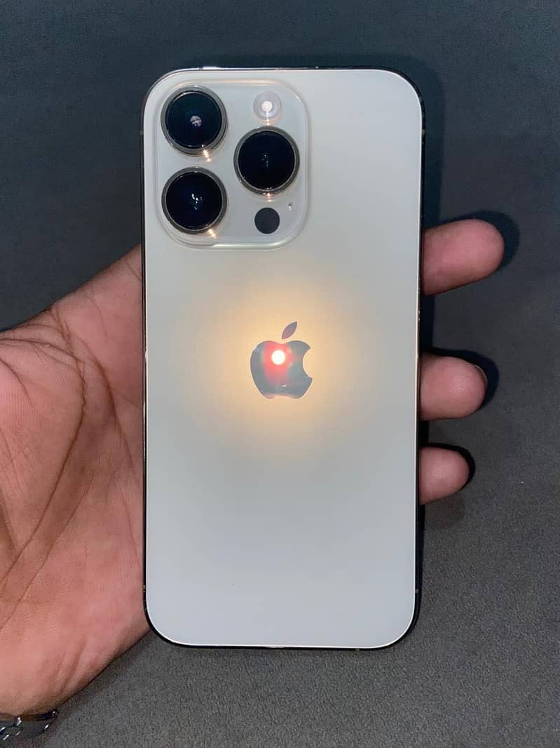 Apple iPhone 14 Pro 6