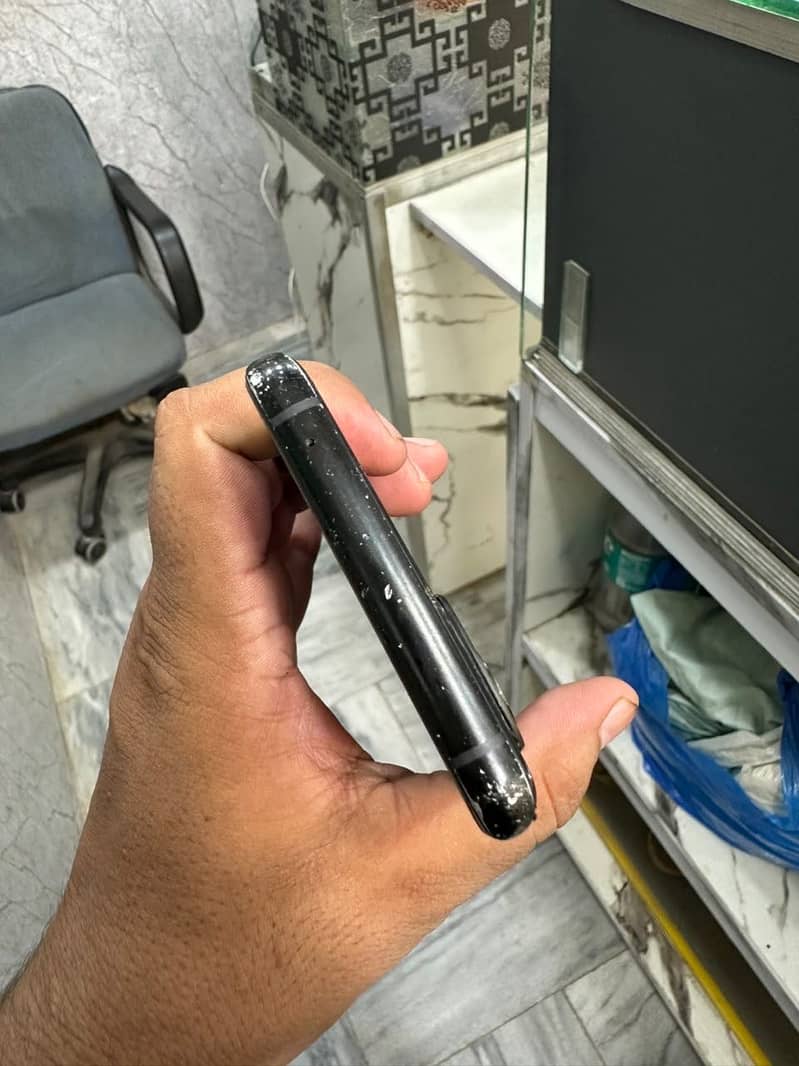 One Plus 9 Pro 5