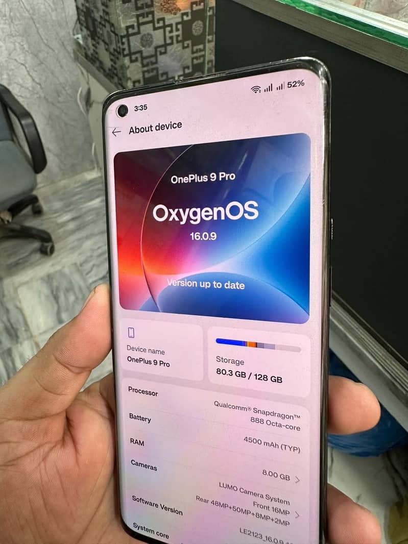 One Plus 9 Pro 6