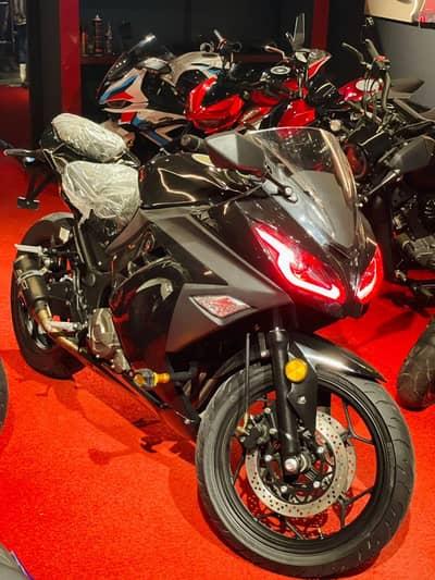 Kawasaki Ninja 400cc Dual Cylinder
