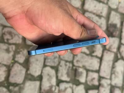Apple iPhone 13 mini