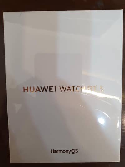 Huawei Watch Fit 5, Huawei Watch GT 4, Xiaomi Watch S5, Earbuds
