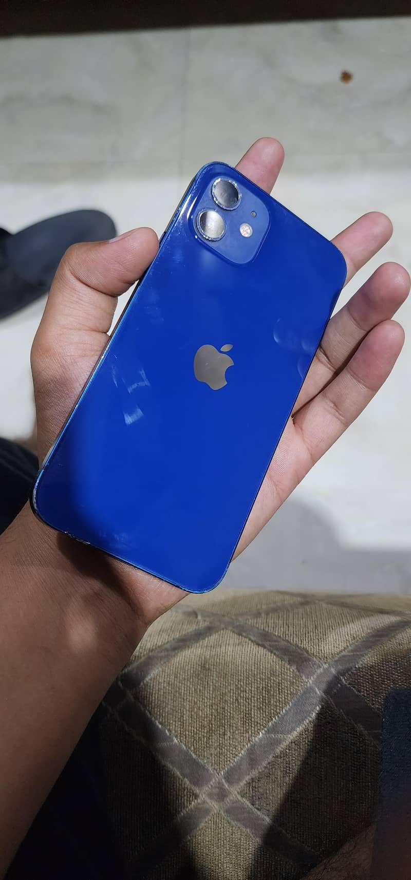 Apple iPhone 12 1