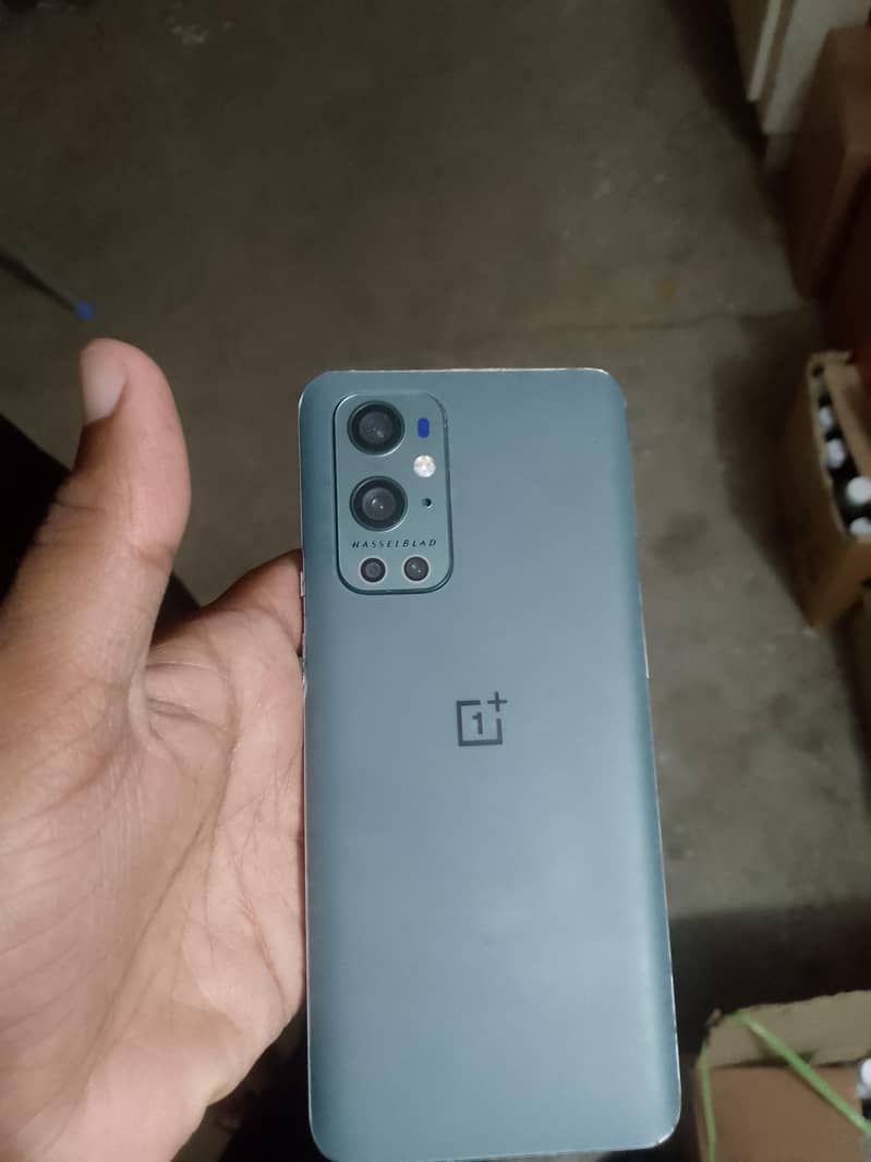 One Plus 9 Pro 0
