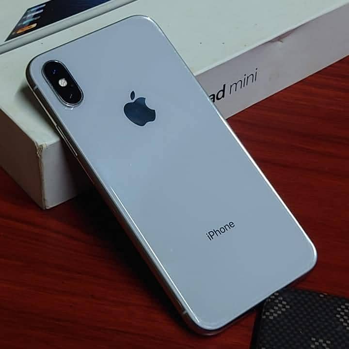 Apple iPhone X 0