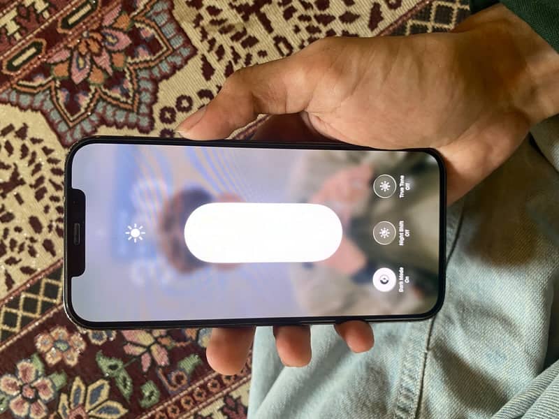 Apple iPhone 12 Pro Max 4