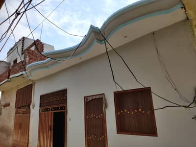 5Marla family House urgent for Sale_3bedrooms(Ferozewala mughal park)