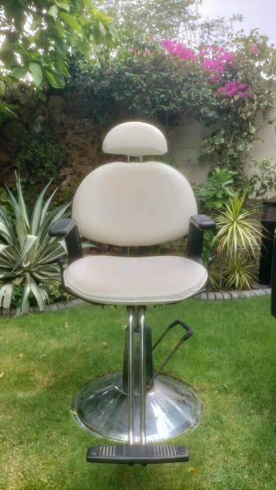 parlor ki chair