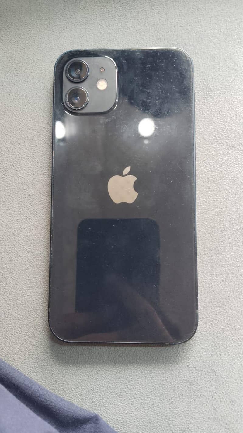 Apple iPhone 12 1