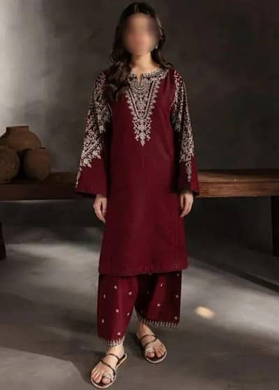 Maroon Embroidered Lawn 2-PC Suit