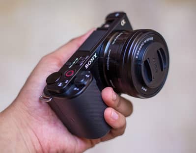 Sony Zv e10 + 16-50 mm lens