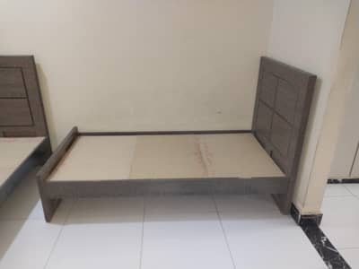 Beds Single