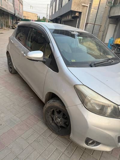 Toyota Vitz 2013