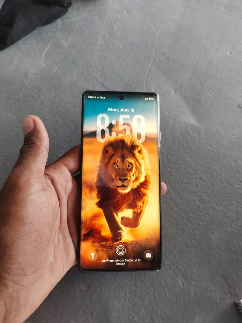 TECNO CAMON 40 PRO 4
