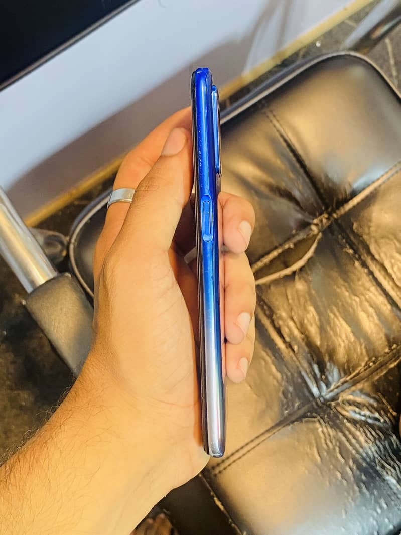 OPPO A54 5
