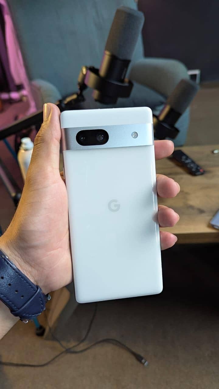 Google Pixel 7a 0