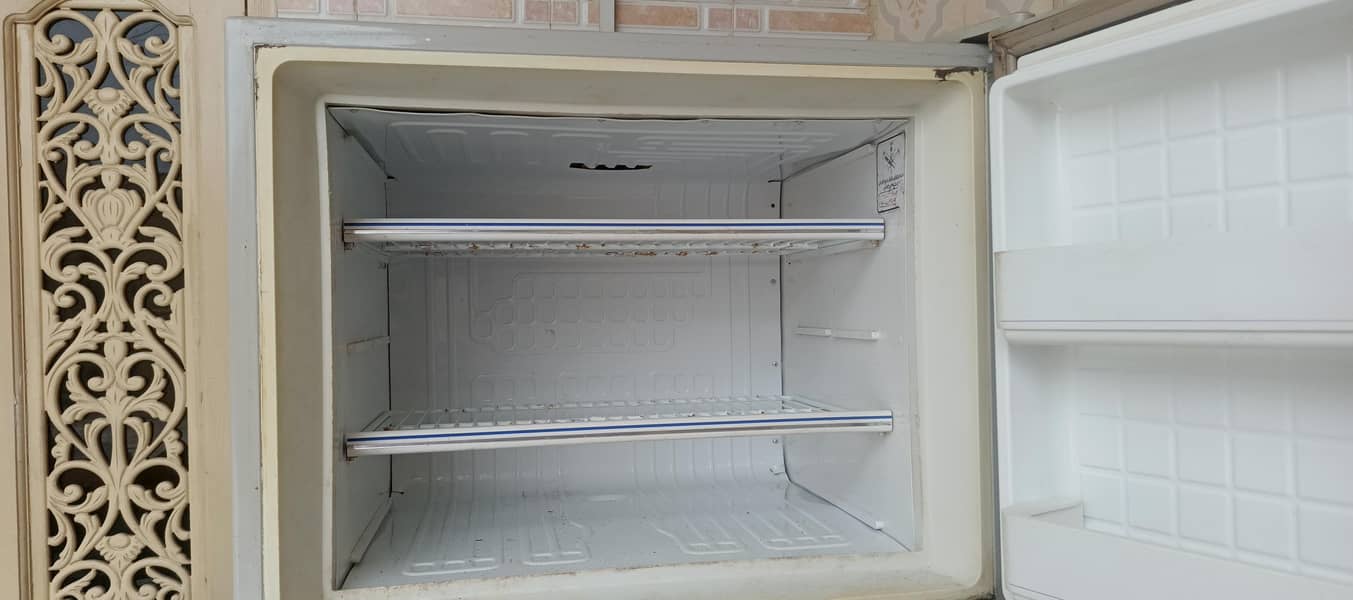 fridge with choki 3