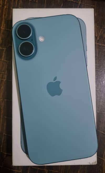 Apple iPhone 16