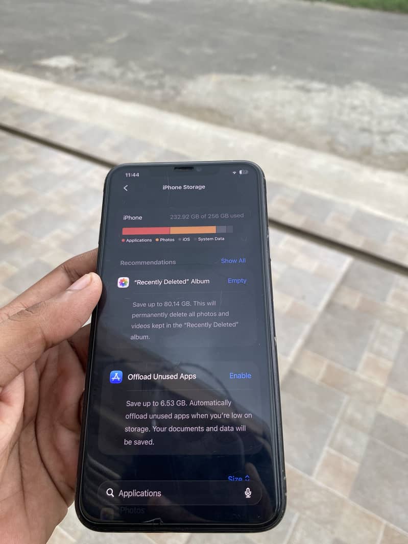 Apple iPhone 11 Pro Max 1