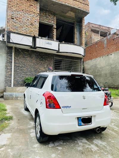 Suzuki Swift 2012 auto