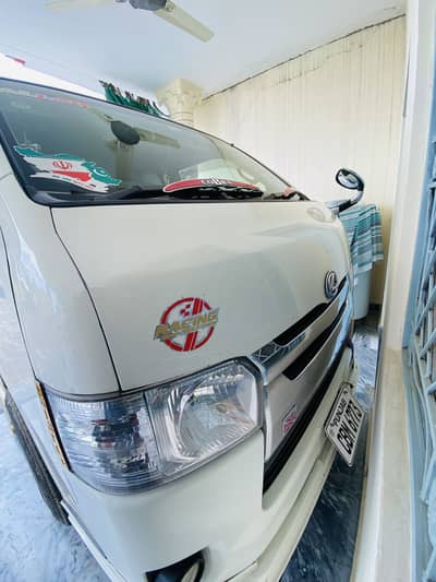 Toyota hiace 14/19