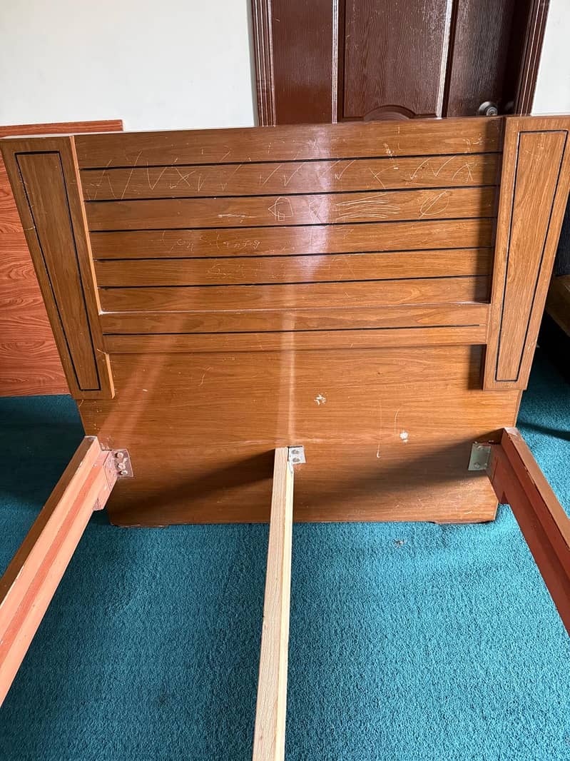 Solid wood Single bed set in good condition 1