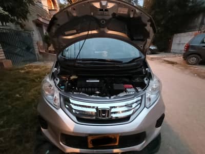 Honda Freed 2013