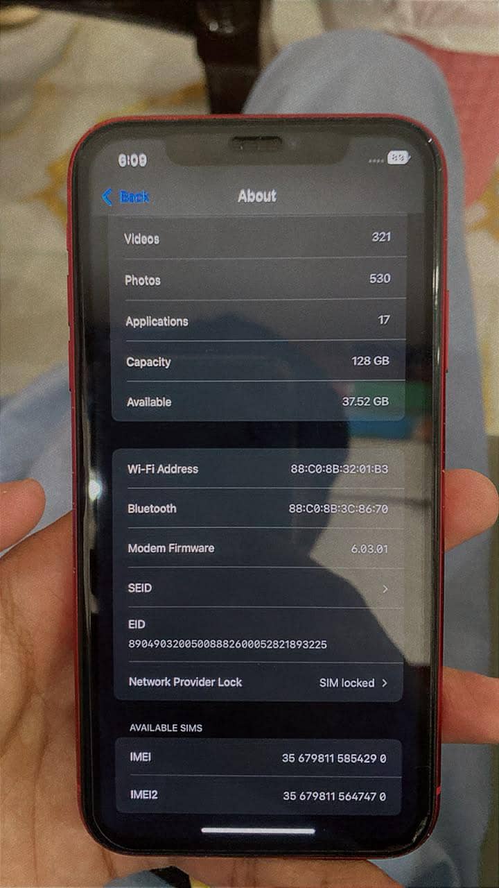 Apple iPhone 11 3