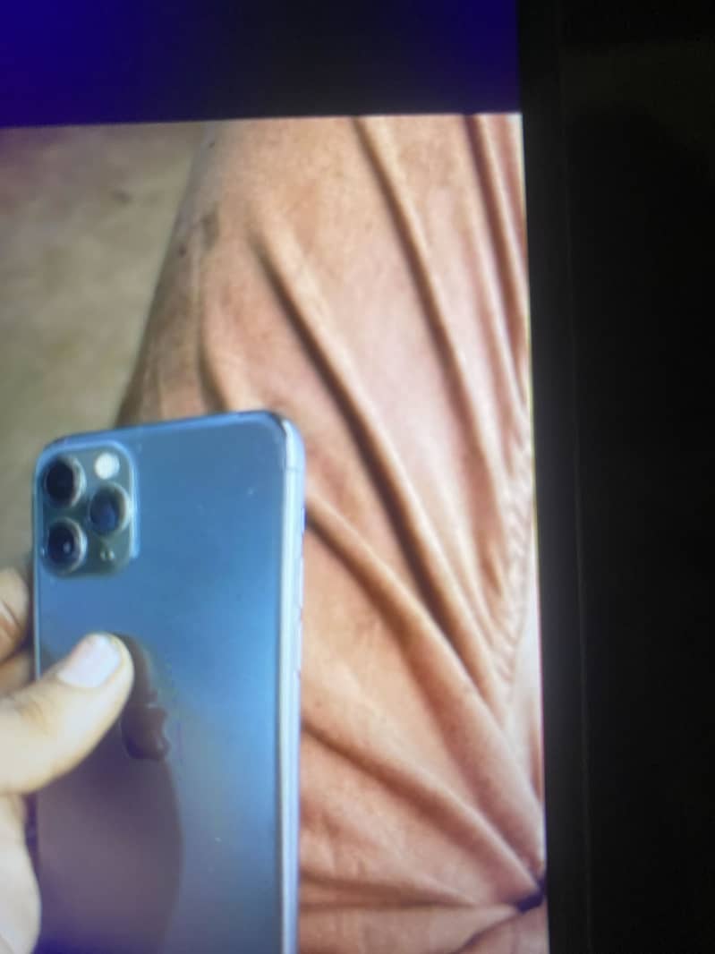 Apple iPhone 11 Pro 1