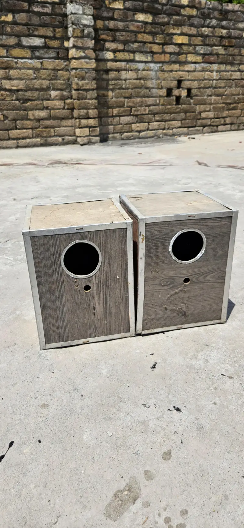 Cages parrots boxes and accessories pots — photo 2