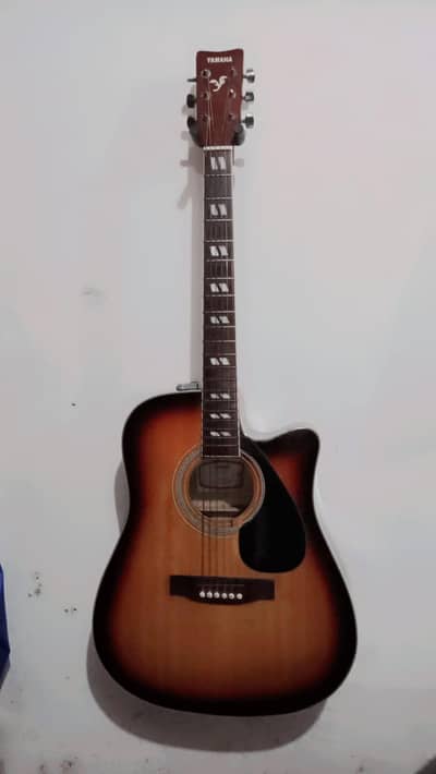 YAMAHA F6000
