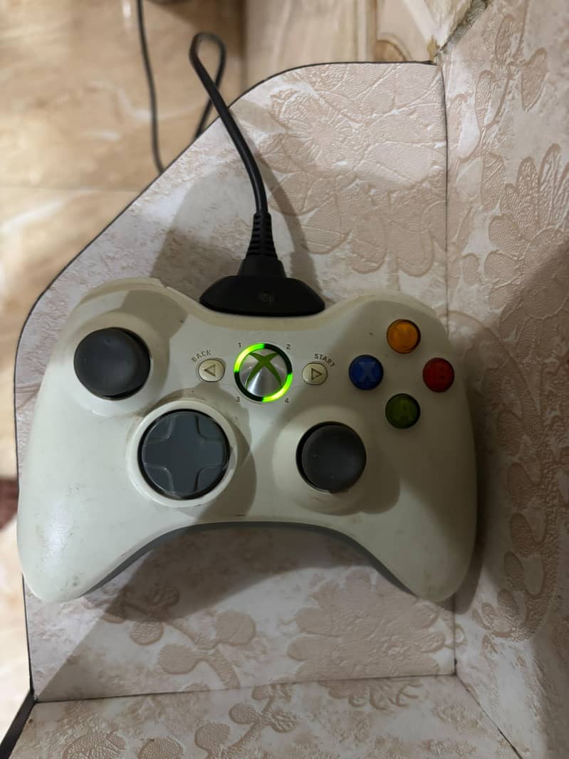 XBOX-360 CONTROLLER 7
