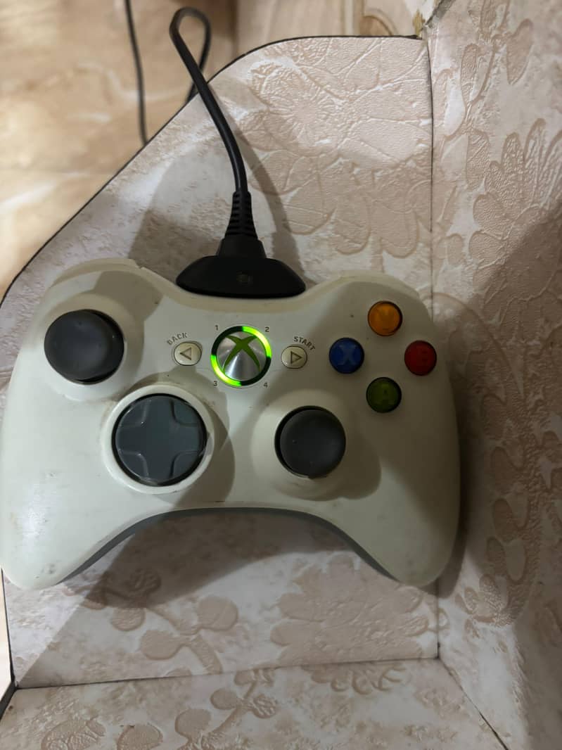 XBOX-360 CONTROLLER 8